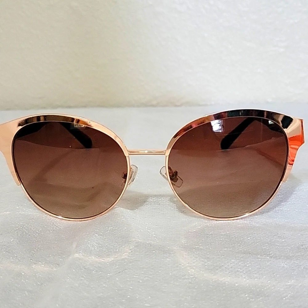 Fossil Rose Gold and Black Women's Cateye Sunglasses - Picture 4 of 5